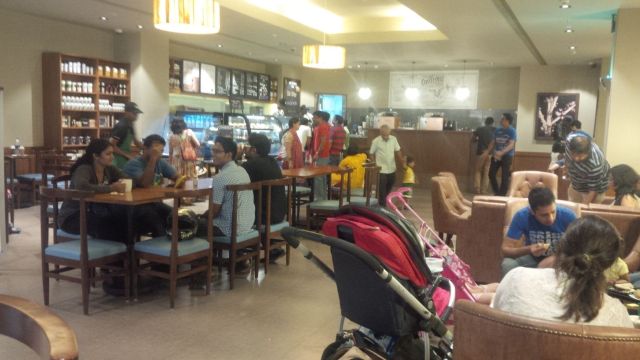 Starbucks, in my opinion, knows user experience.  You know what to expect, they follow convention.  This looks like any other Starbucks.  It acts like any other Starbucks.