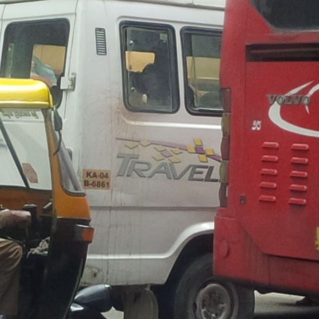 This was a picture resulting from the previously mentioned lag in my camera. The content is not all that interesting, but I liked the picture. Call it a jazz moment, a "happy accident".