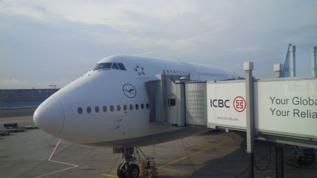 Auf weidersen, Lufthansa!