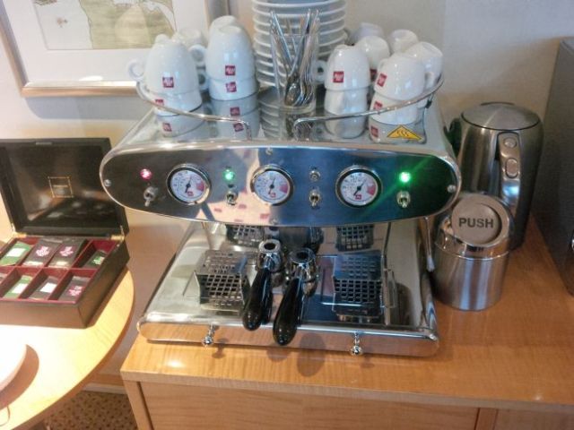 Lounge espresso maker.  YAY!