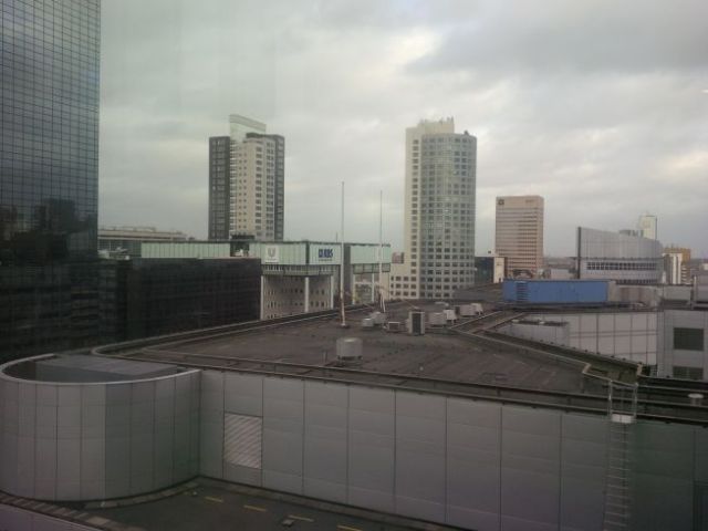 Pics from the lounge.