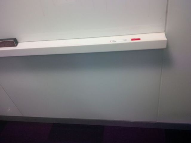 We are s'posed to have more than one color of dry erase marker in the Oracle office.  Who stole our color?!?