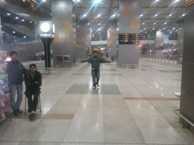 ...Chandan came to meet me! I knew Chandan was visiting his family and when I realized how long my layover in Delhi would be (that data I read on-board in Newark) I shot Chandan an email.  He figured out how to meet me at the Delhi airport.